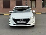 Hyundai Accent 2020 года за 6 490 000 тг. в Астана – фото 2