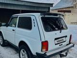 ВАЗ (Lada) Lada 2121 2015 годаүшін3 300 000 тг. в Семей – фото 4