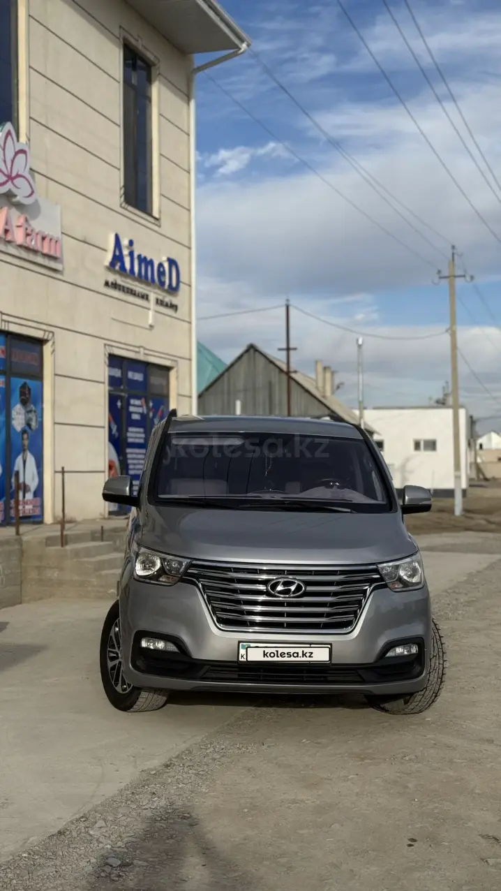 Hyundai Starex, 2019
