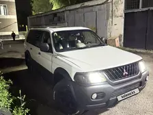 Mitsubishi Montero Sport, 2002