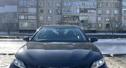Toyota Camry 2023 года за 18 000 000 тг. в Уральск – фото 2