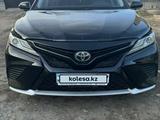 Toyota Camry 2019 года за 11 500 000 тг. в Алматы – фото 4