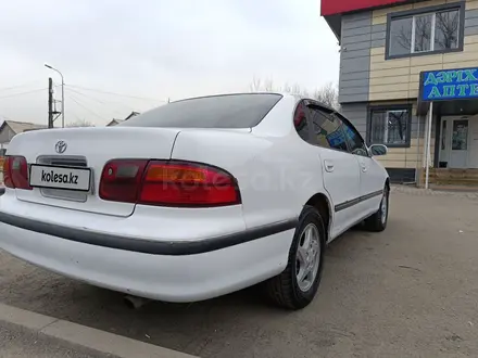 Toyota Avalon 1997 года за 2 650 000 тг. в Алматы – фото 7