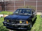 BMW 735 1985 года за 900 000 тг. в Шымкент