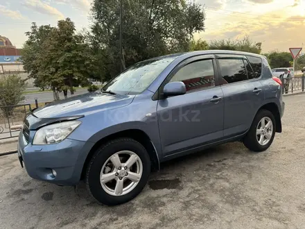 Toyota RAV4 2007 года за 7 200 000 тг. в Шымкент