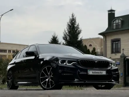 BMW 530 2019 года за 20 000 000 тг. в Алматы – фото 33