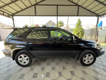 Lexus RX 300 2001 года за 5 600 000 тг. в Ащибулак – фото 4