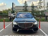 Mercedes-Benz S 63 AMG 2018 годаfor59 000 000 тг. в Астана – фото 2