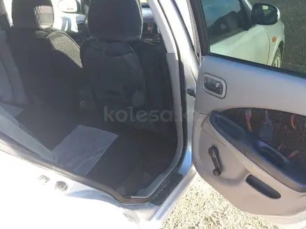 Nissan Almera 2001 года за 2 000 800 тг. в Калбатау – фото 3