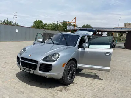 Porsche Cayenne 2003 года за 3 650 000 тг. в Кызылорда – фото 2