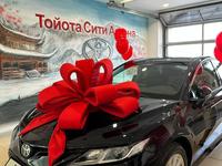 Toyota Camry 2023 годаfor19 500 000 тг. в Астана