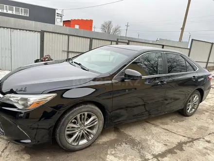 Toyota Camry 2017 года за 7 500 000 тг. в Уральск – фото 5