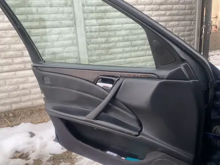 Mercedes-Benz E 230 1995 года за 1 900 000 тг. в Тараз – фото 5