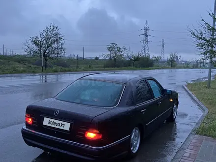 Mercedes-Benz E 280 1996 года за 2 600 000 тг. в Шымкент – фото 5