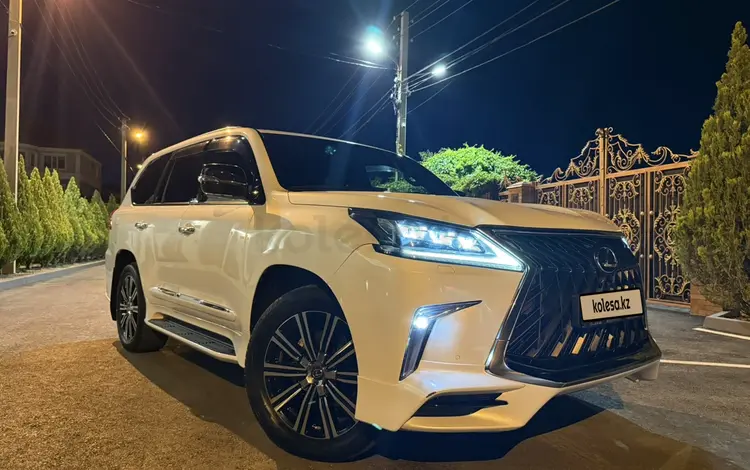 Lexus LX 570 2019 года за 50 000 000 тг. в Актау