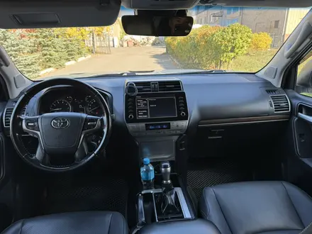 Toyota Land Cruiser Prado 2021 года за 24 800 000 тг. в Астана – фото 17