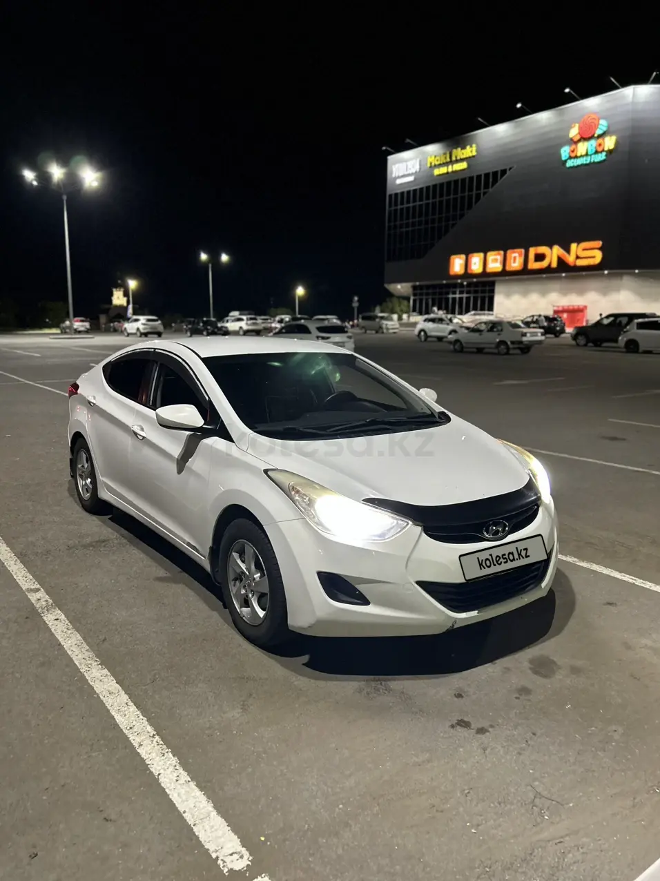 Hyundai Elantra, 2011