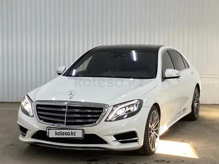 Mercedes-Benz S 500 2014 года за 20 028 000 тг. в Астана