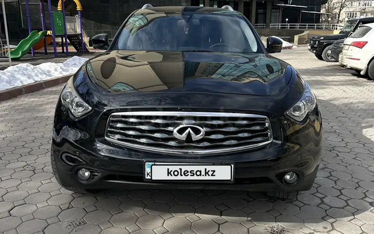 Infiniti FX35 2010 года за 8 900 000 тг. в Алматы