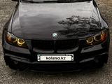 BMW 330 2006 года за 6 000 000 тг. в Актау – фото 2
