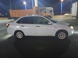 ВАЗ (Lada) Granta 2190 2014 года за 2 000 000 тг. в Атырау – фото 2