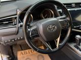 Toyota Camry 2019 года за 14 000 000 тг. в Шымкент – фото 2