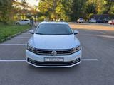 Volkswagen Passat 2019 года за 10 500 000 тг. в Алматы