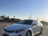 Kia Optima 2017 года за 6 300 000 тг. в Атырау – фото 2