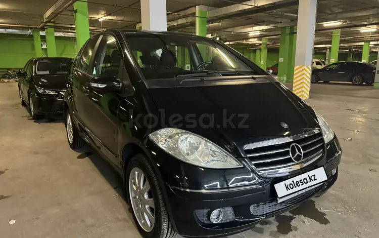 Mercedes-Benz A 200 2005 годаfor3 800 000 тг. в Астана