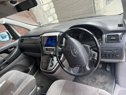 Toyota Alphard 2007 года за 8 300 000 тг. в Атырау – фото 2