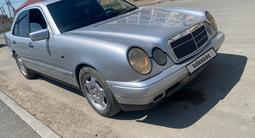 Mercedes-Benz E 320 1997 годаfor2 600 000 тг. в Атырау – фото 2