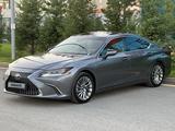 Lexus ES 300h 2019 годаүшін18 500 000 тг. в Алматы