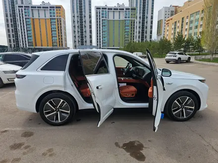 Li L6 2025 года за 21 500 000 тг. в Астана – фото 4