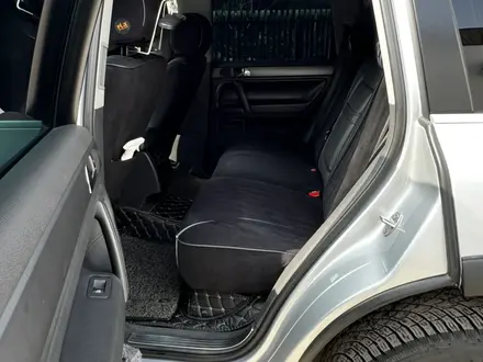 Volkswagen Touareg 2008 года за 7 500 000 тг. в Алматы – фото 14