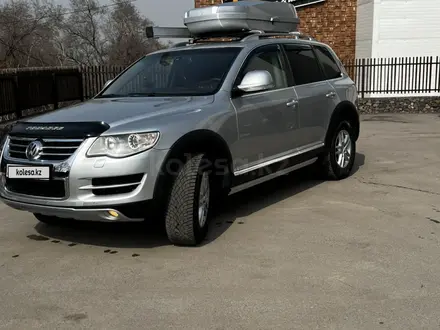 Volkswagen Touareg 2008 года за 7 500 000 тг. в Алматы – фото 3