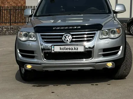 Volkswagen Touareg 2008 года за 7 500 000 тг. в Алматы