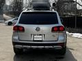 Volkswagen Touareg 2008 года за 7 500 000 тг. в Алматы – фото 8