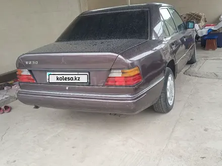 Mercedes-Benz E 230 1992 года за 850 000 тг. в Алматы – фото 3