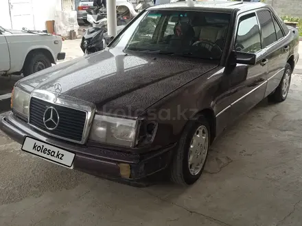 Mercedes-Benz E 230 1992 года за 850 000 тг. в Алматы – фото 4