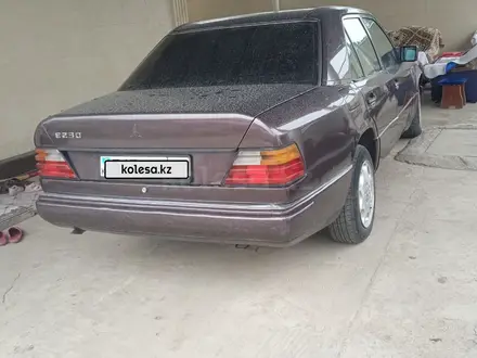 Mercedes-Benz E 230 1992 года за 850 000 тг. в Алматы – фото 6