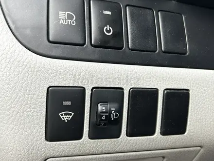 Toyota Highlander 2017 года за 16 500 000 тг. в Атырау – фото 13