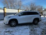 Toyota Highlander 2017 годаүшін16 250 000 тг. в Атырау