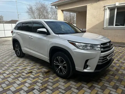 Toyota Highlander 2017 года за 16 500 000 тг. в Атырау – фото 6