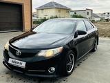 Toyota Camry 2014 года за 7 500 000 тг. в Атырау – фото 5