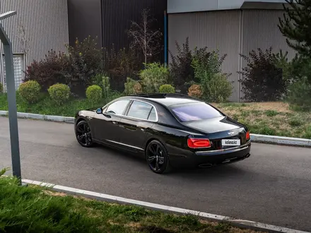 Bentley Flying Spur 2013 года за 45 000 000 тг. в Алматы – фото 14