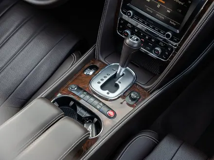 Bentley Flying Spur 2013 года за 45 000 000 тг. в Алматы – фото 18