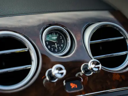 Bentley Flying Spur 2013 года за 45 000 000 тг. в Алматы – фото 21