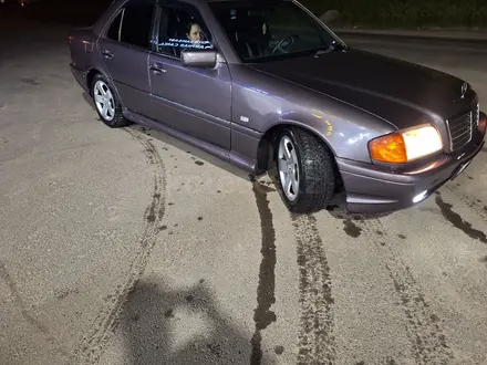 Mercedes-Benz C 280 1994 года за 2 700 000 тг. в Алматы