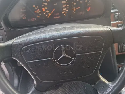 Mercedes-Benz C 280 1994 года за 2 700 000 тг. в Алматы – фото 16