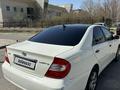Toyota Camry 2004 года за 4 700 000 тг. в Атырау – фото 2